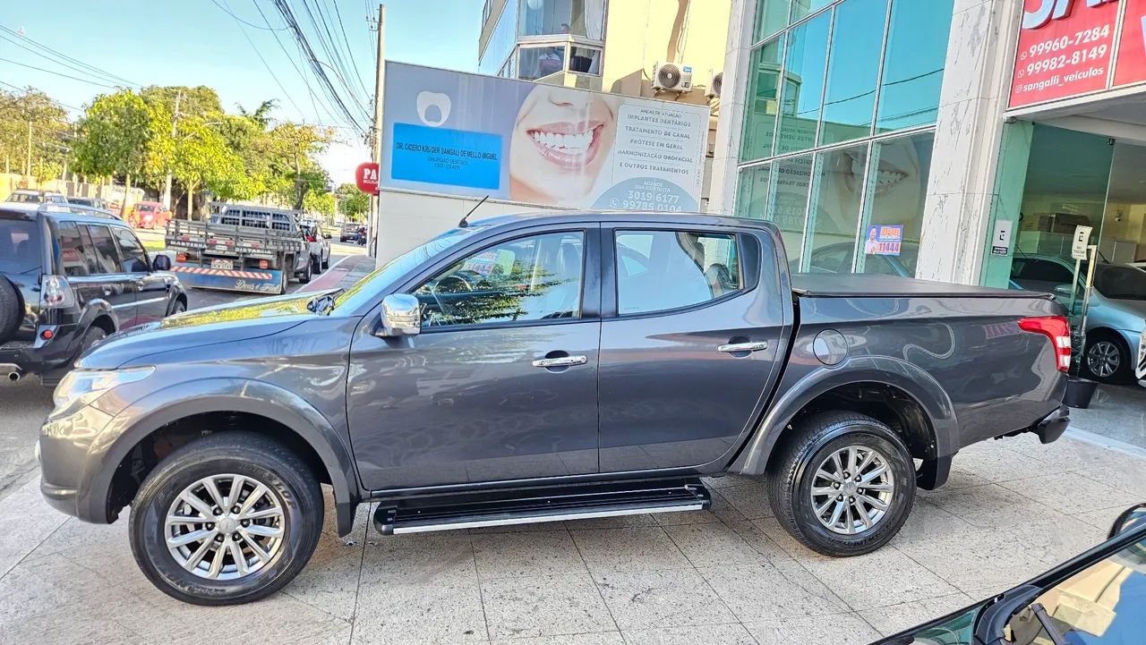 Mitsubishi L200 L200 Triton Sport HPE-S 2.4 CD Dies. Aut 2019