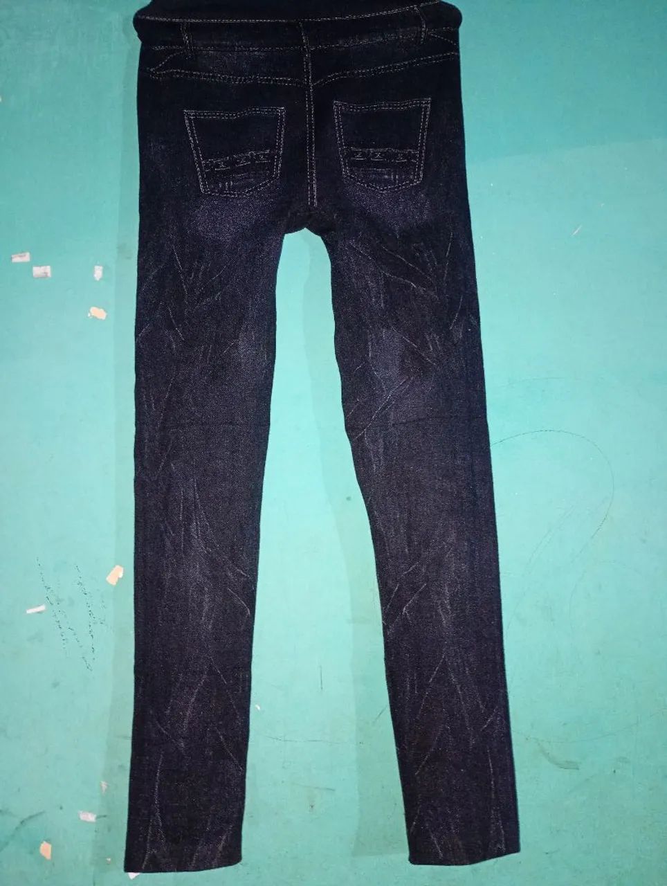 Calça legging elástica super flexível e resistente /para esportes ,dia a dia , e academias - Foto 4