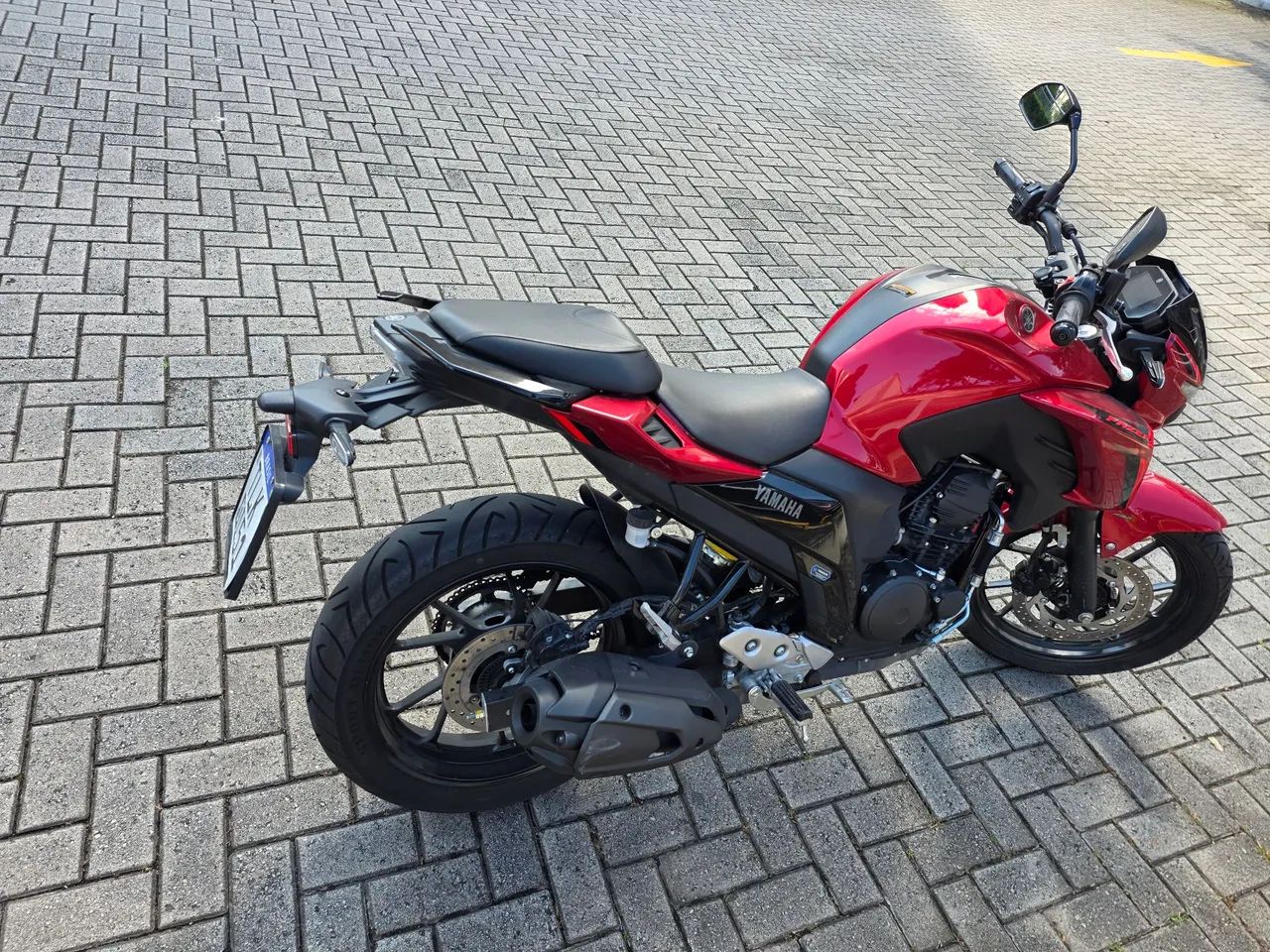 Fazer 250
