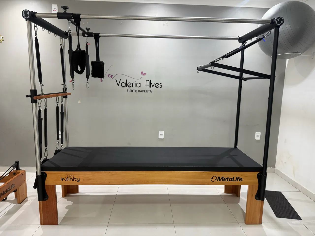Aparelho de pilates cadillac Metalife 