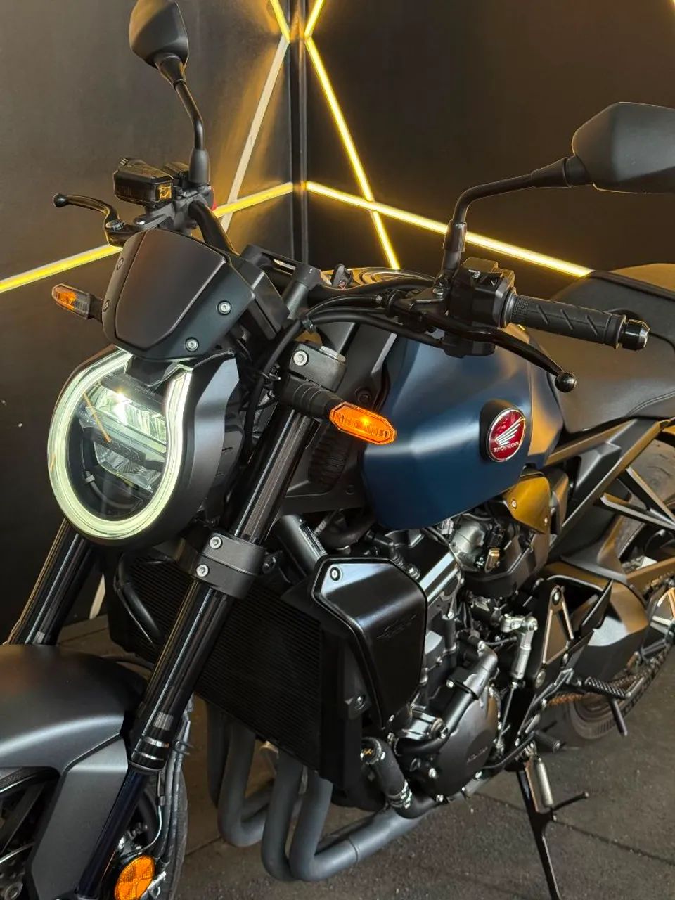 CB 1000 R Black edition 2024 - Foto 5