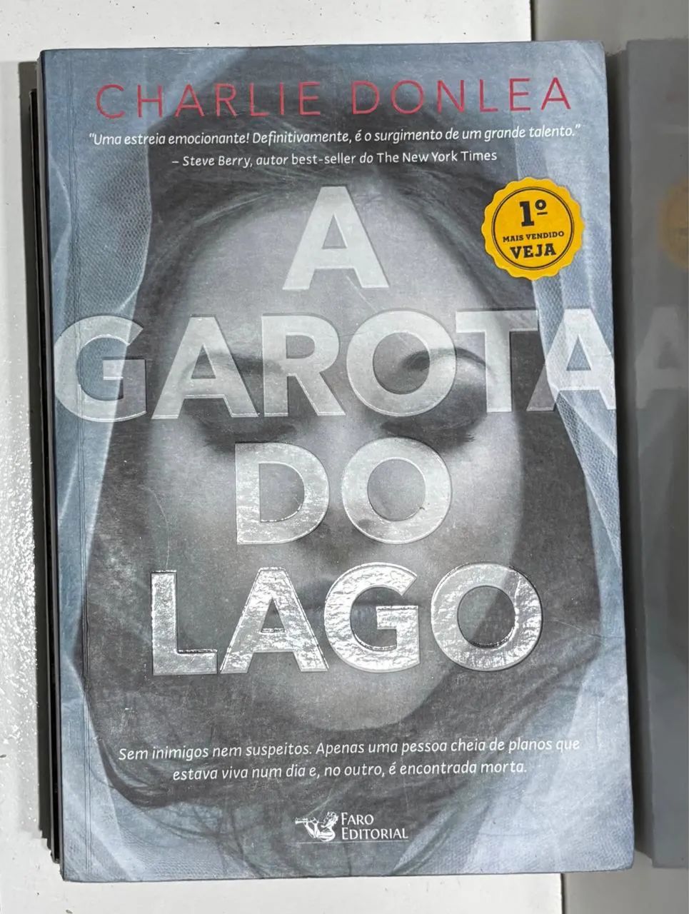 A garota do lago (suspense)