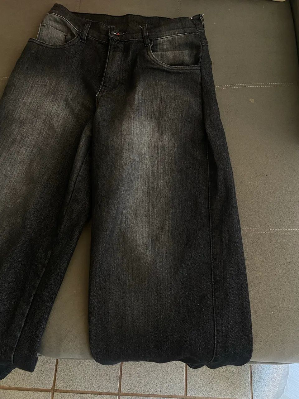 Calça baggy