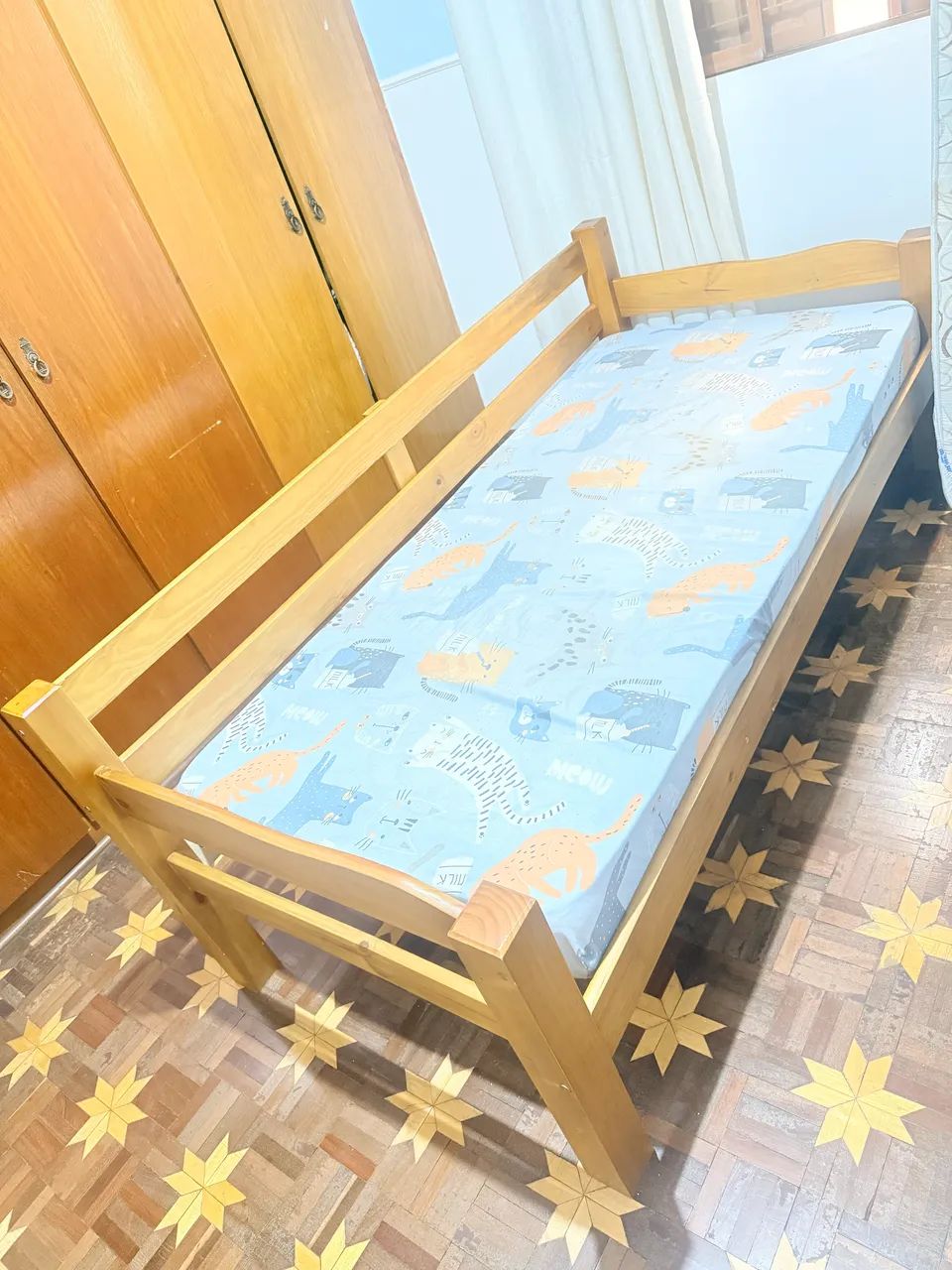 Cama solteiro madeira 