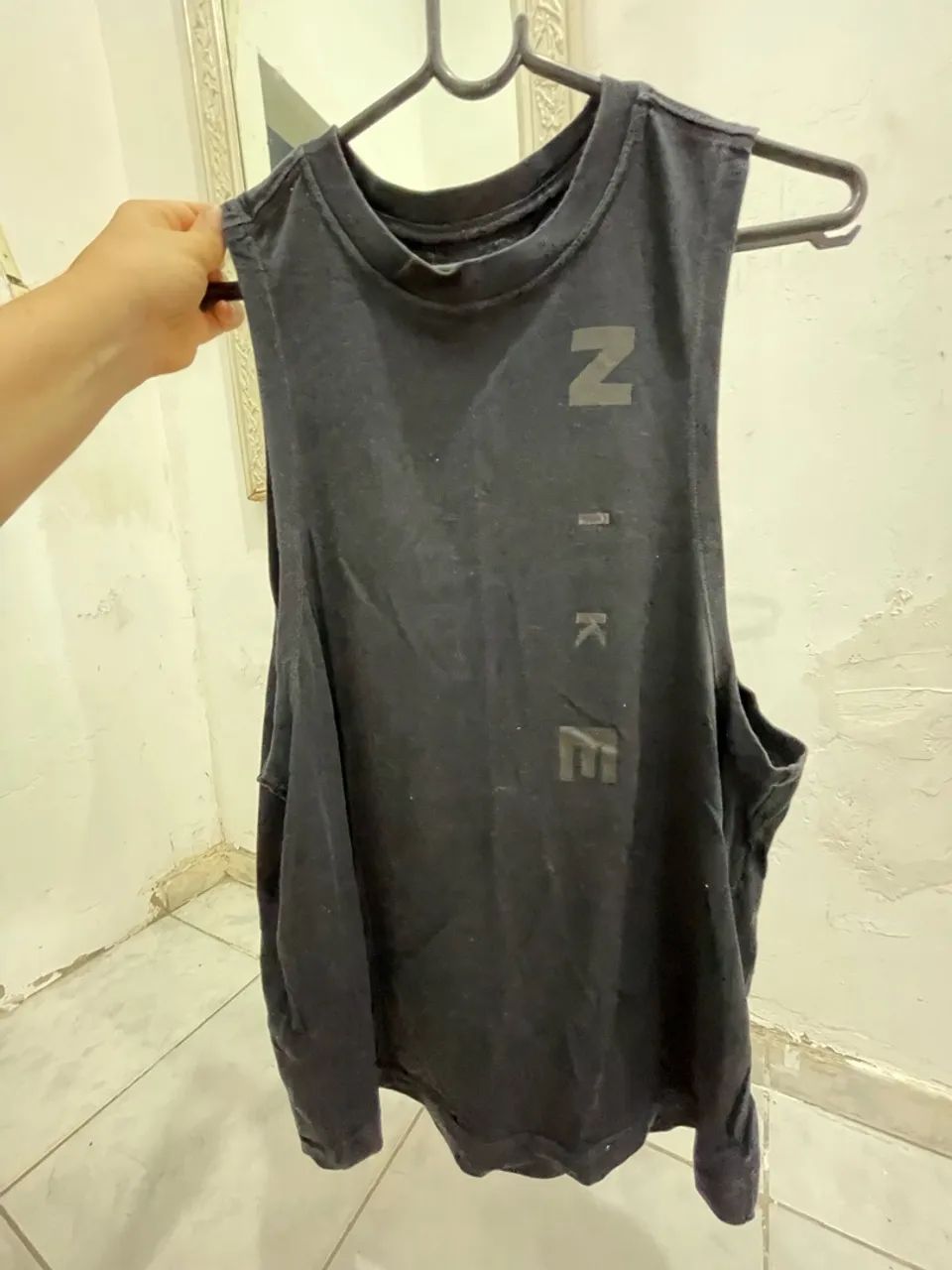 Roupas em Excelente estado - Foto 3