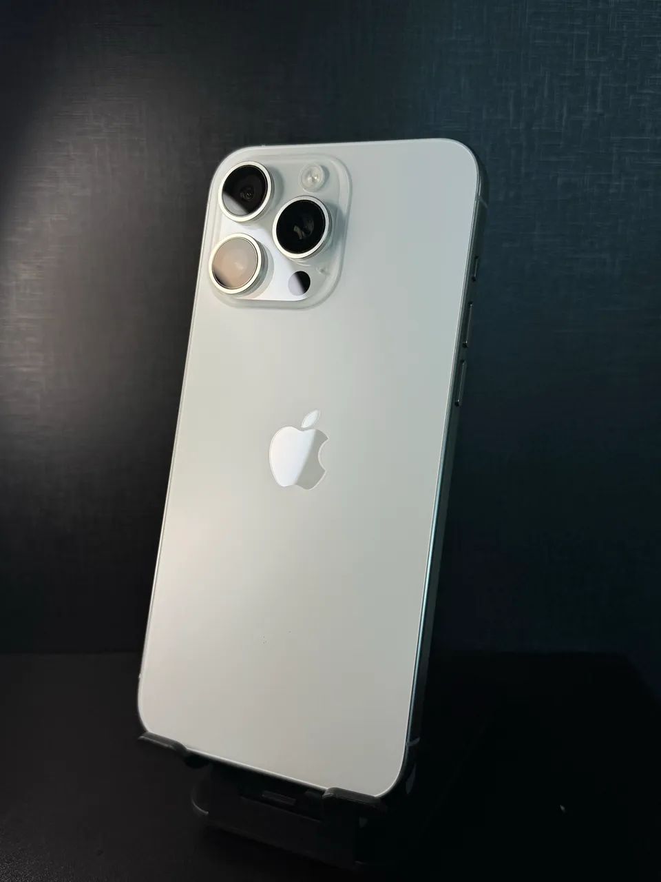 iPhone 15 Pro Max 256GB IMPECÁVEL - Celulares e Smartphones