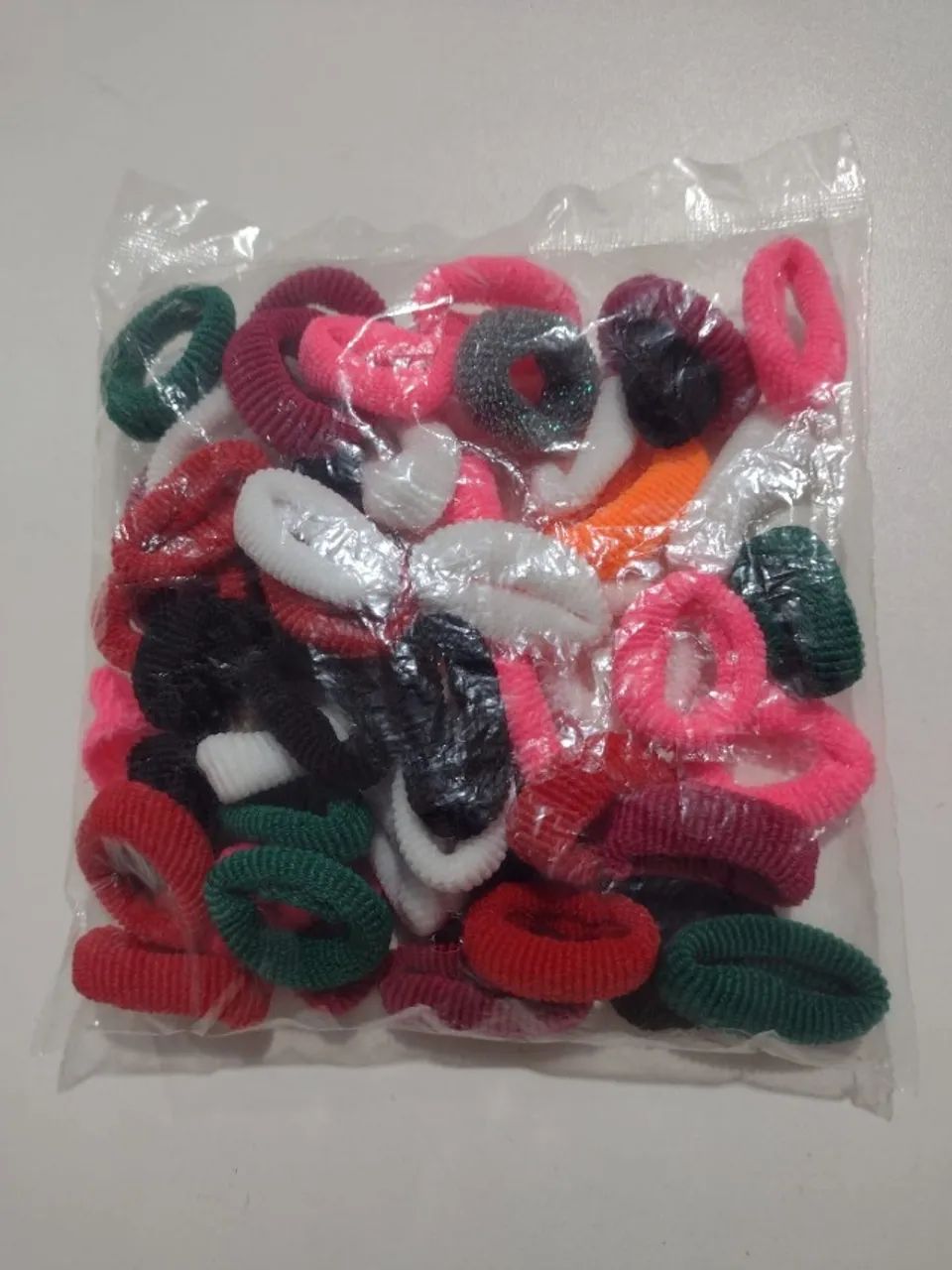 elásticos para cabelo + 10 esponjas para maquiagem - Foto 2