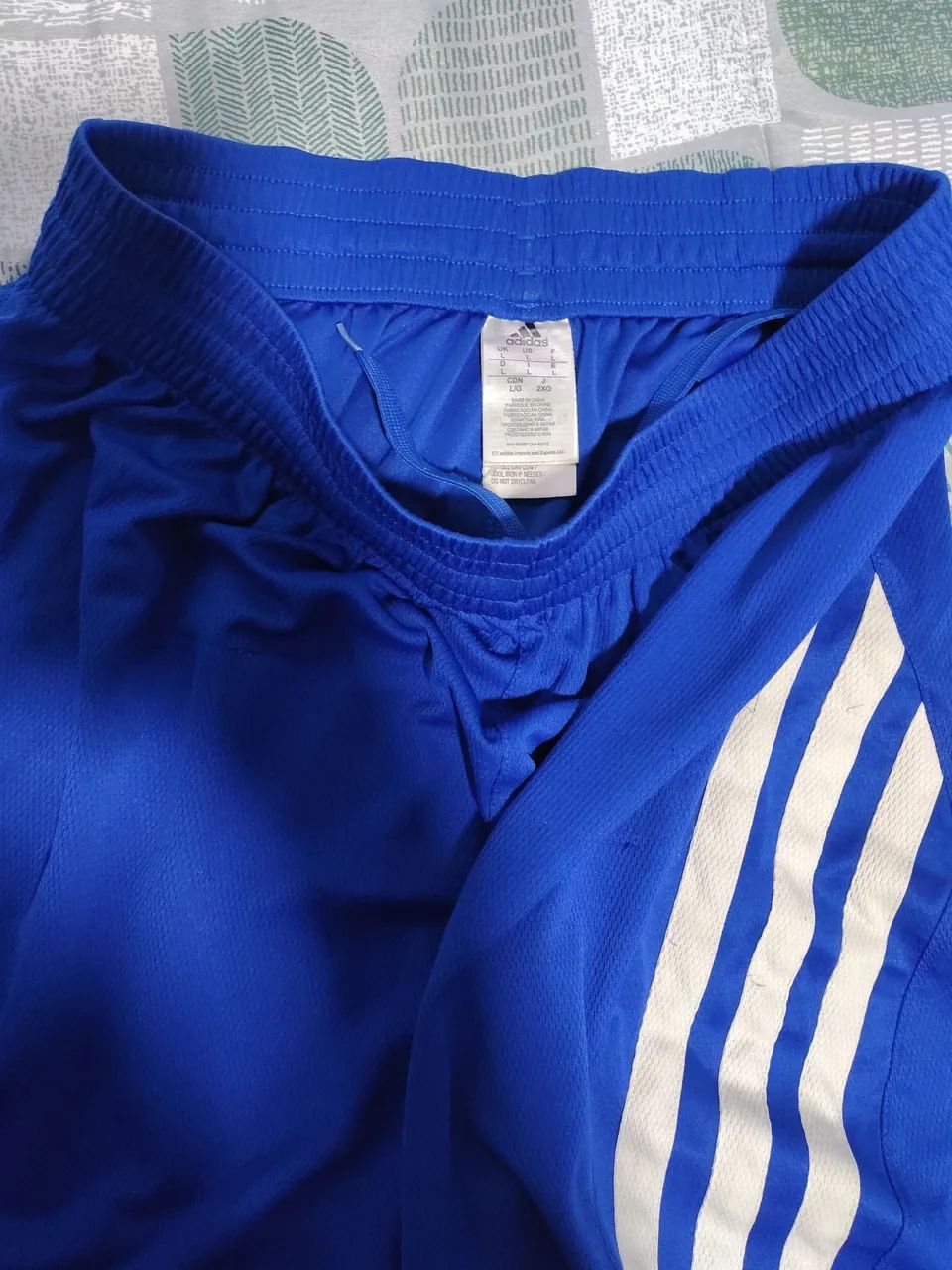 Bermuda Adidas original  - Foto 2