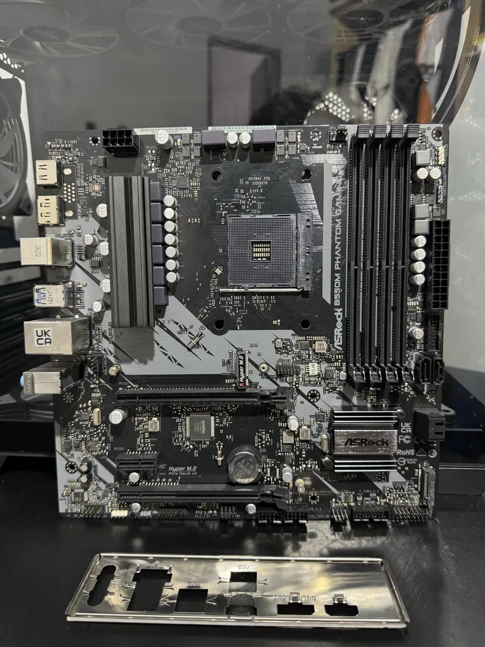 B550M PHANTOM GAMING  - Foto 2