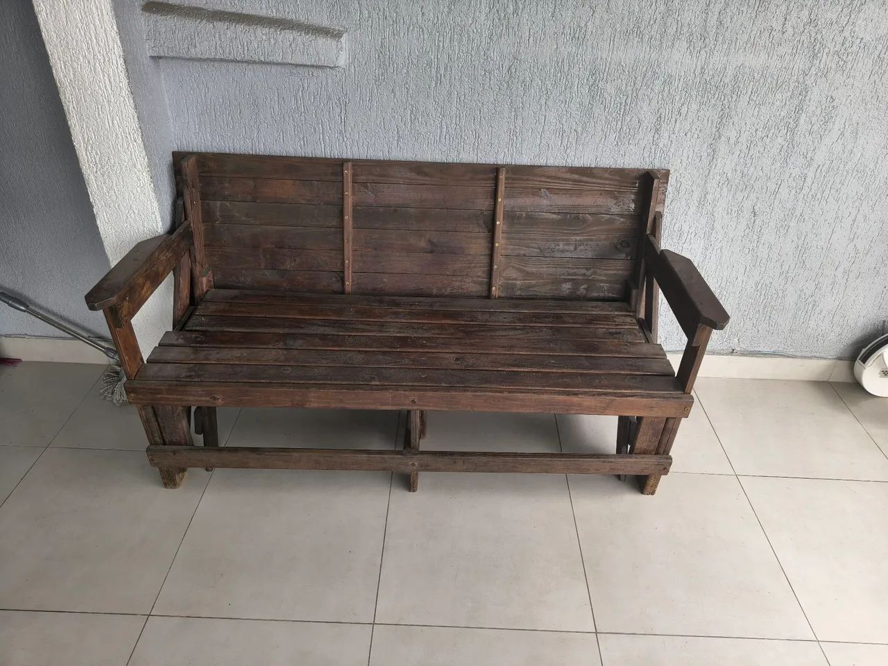 Banco madeira retrátil