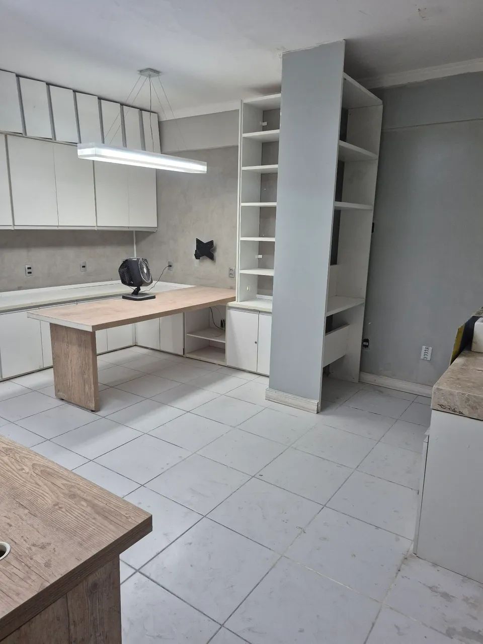 ESCRITÓRIO moderno  reform. Com vaga garagem Garantia de elétrica hidráulica. Proprietario