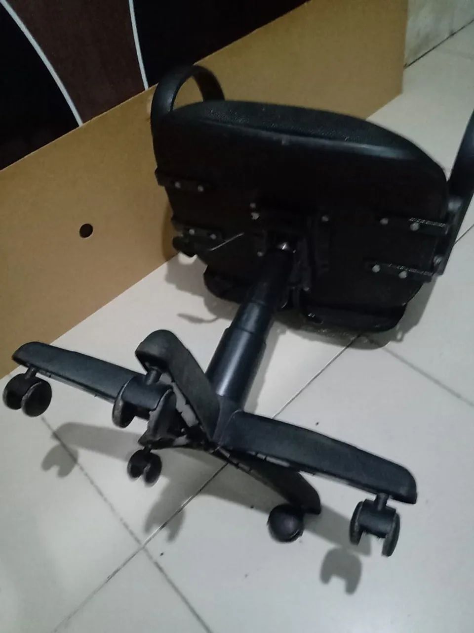  Cadeira de escritório  - Foto 3