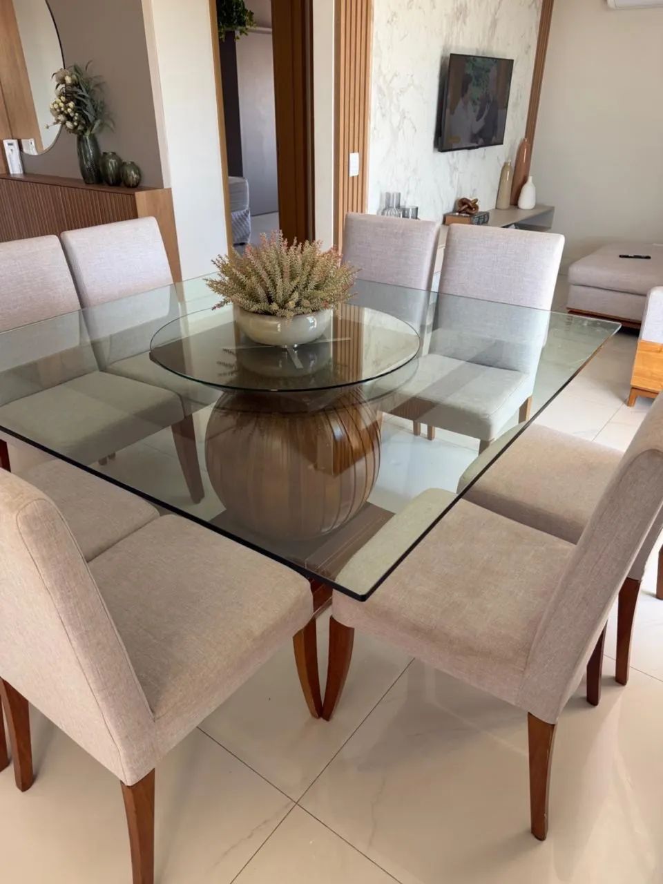 Mesa de Jantar única 