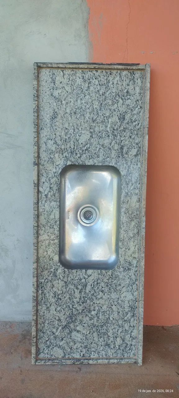 Vendo pia novíssima de granito com cuba