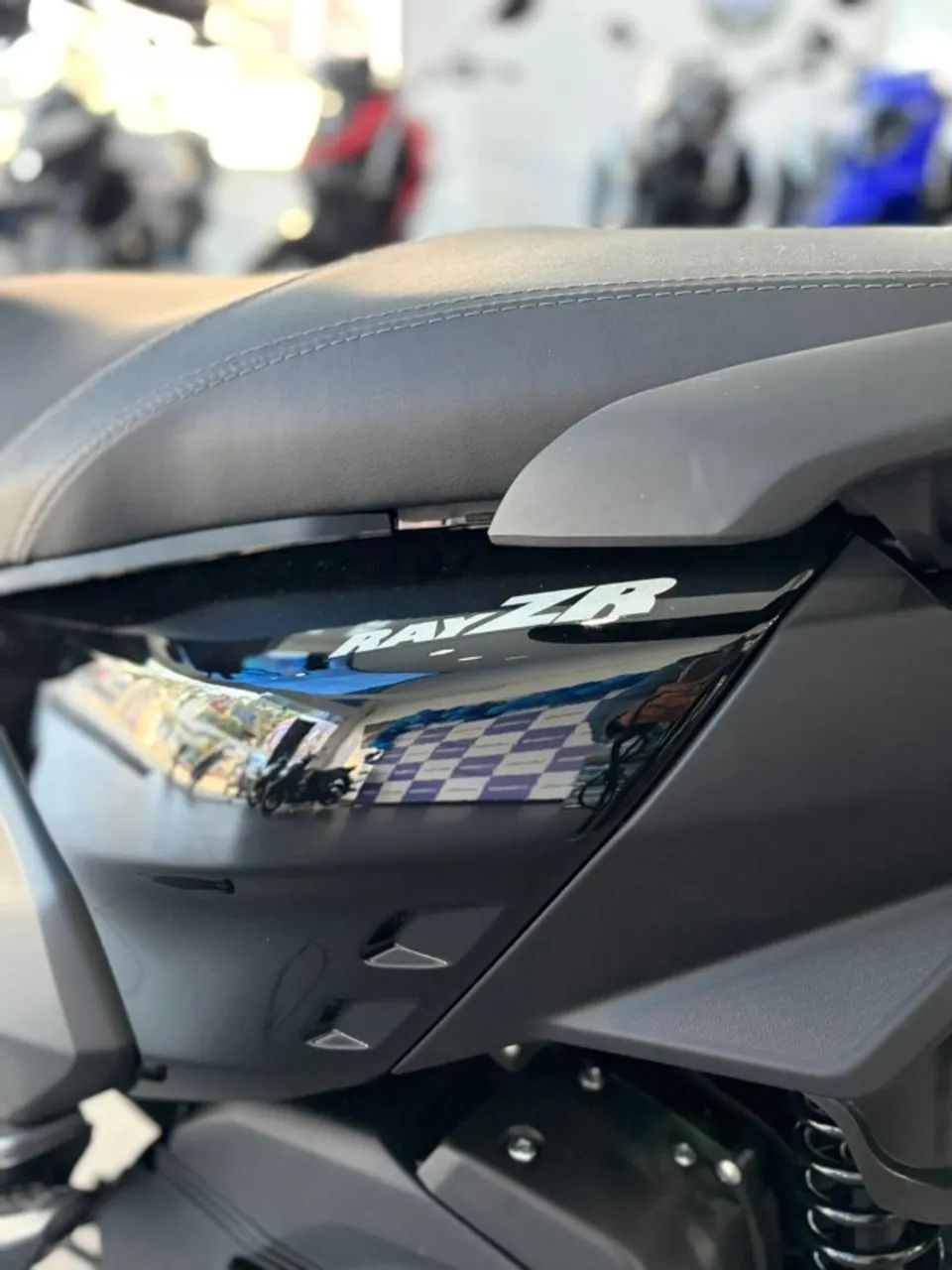 ZR 125  - Foto 3