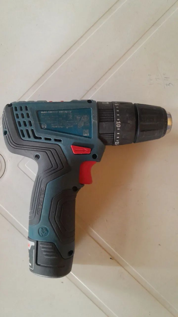 Parafusadeira bosch GSB 120-LI - Foto 2