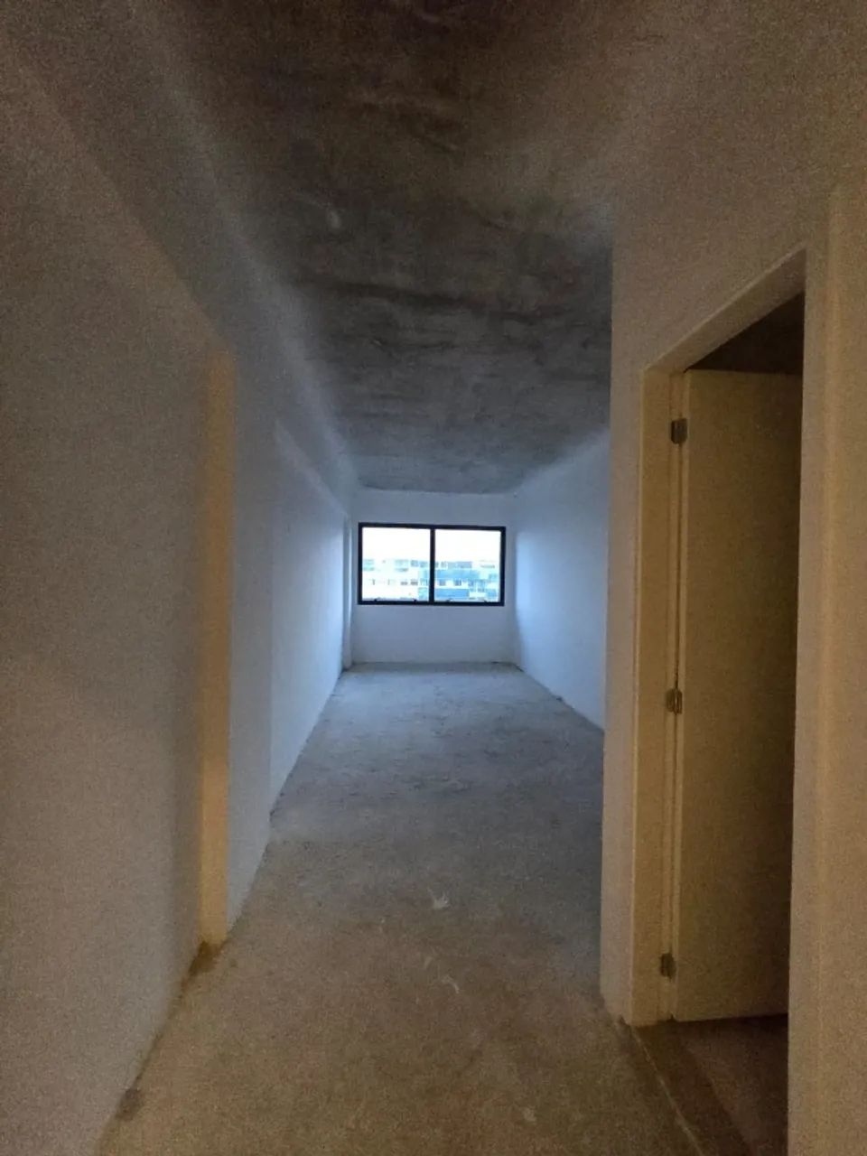 Sala comercial em área nobre da Freguesia, andar alto, ótima luz natural e vista aberta. - Foto 5