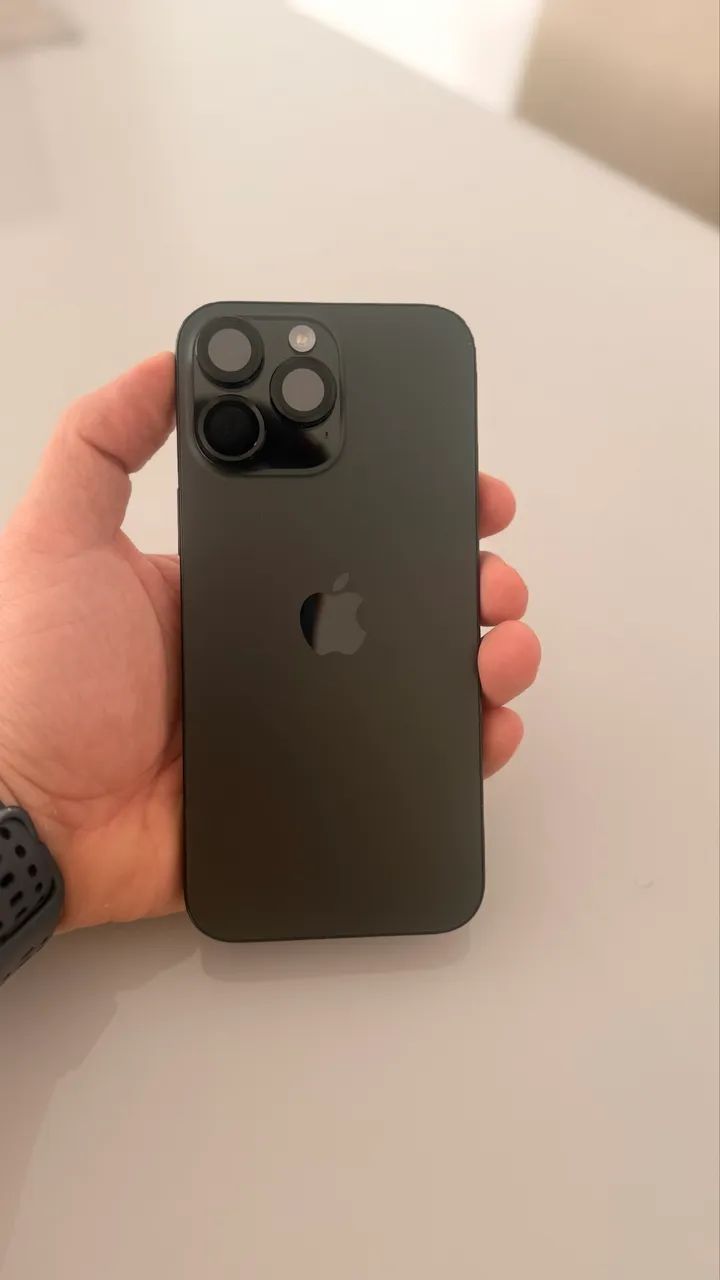 iPhone 16 Pro Max - Foto 4