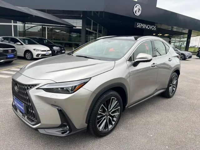 Lexus NX-450h+ AWD 2.5 16V Aut. (Híbrido), foto 2 de 17