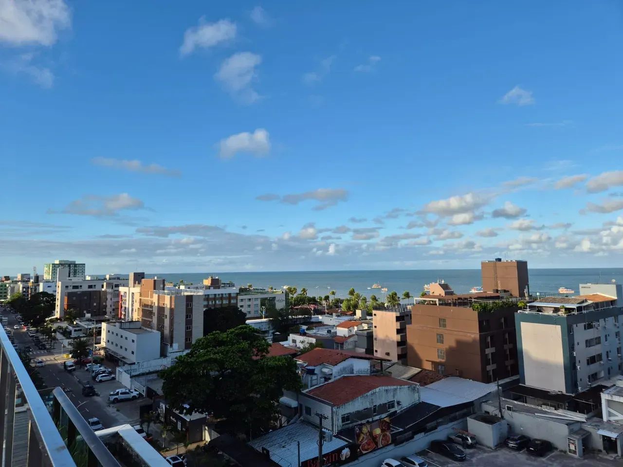 Alugo apartamento na rua Antonio Lira.