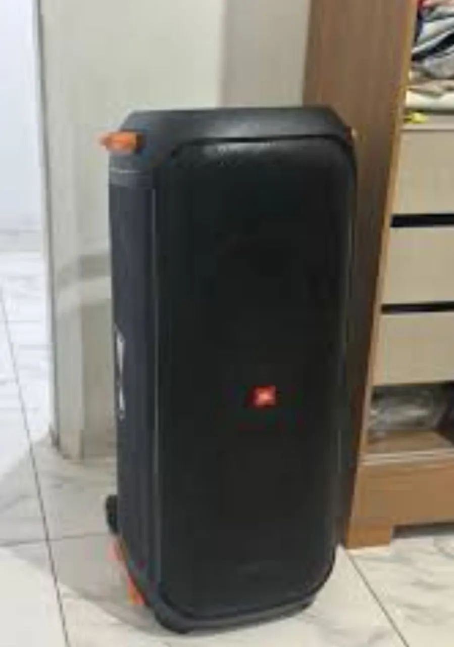 JBL Partybox 710
