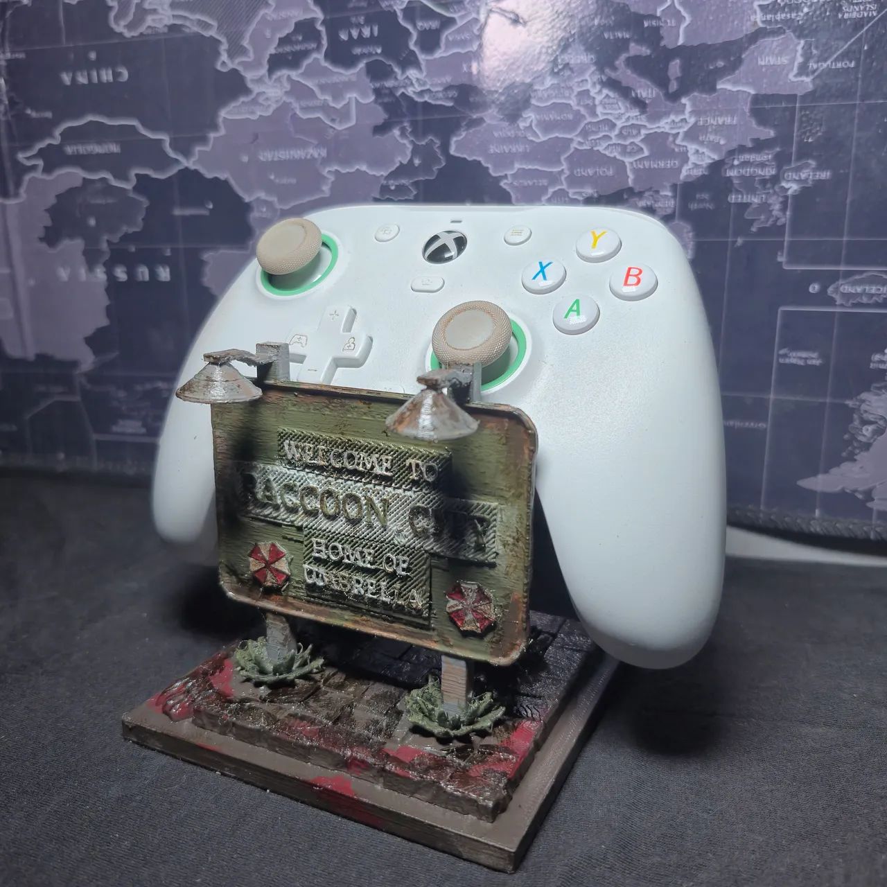 Suporte para Controle Tema Raccoon City Umbrella Corporation