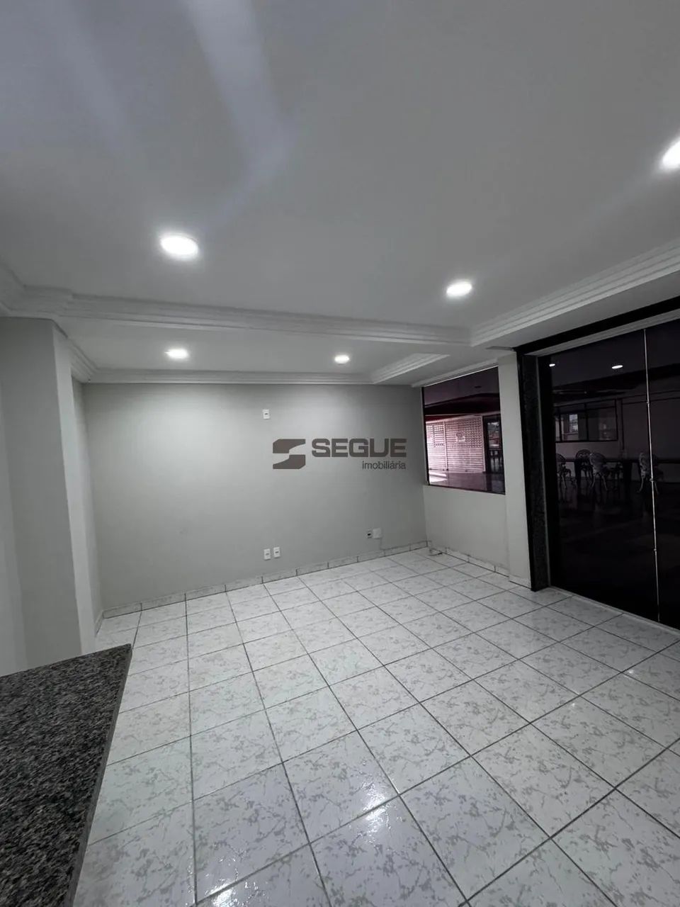 Sala à venda em Vila Velha, Glória, com 25 m², Edificio Center Glória Shopping - Foto 2