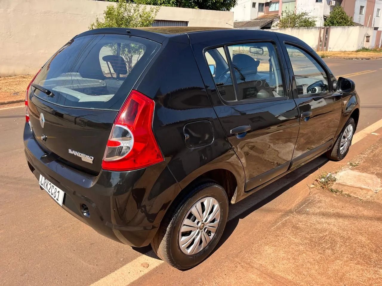 Renault Sandero Expression Hi-flex 1.0 16V 5P 2011 - Foto 2