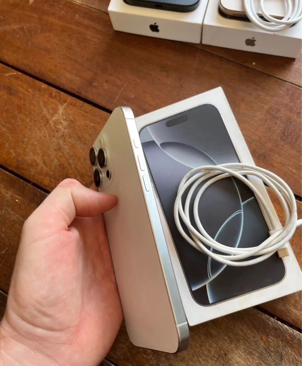 iPhone 16 pro max  - Foto 3