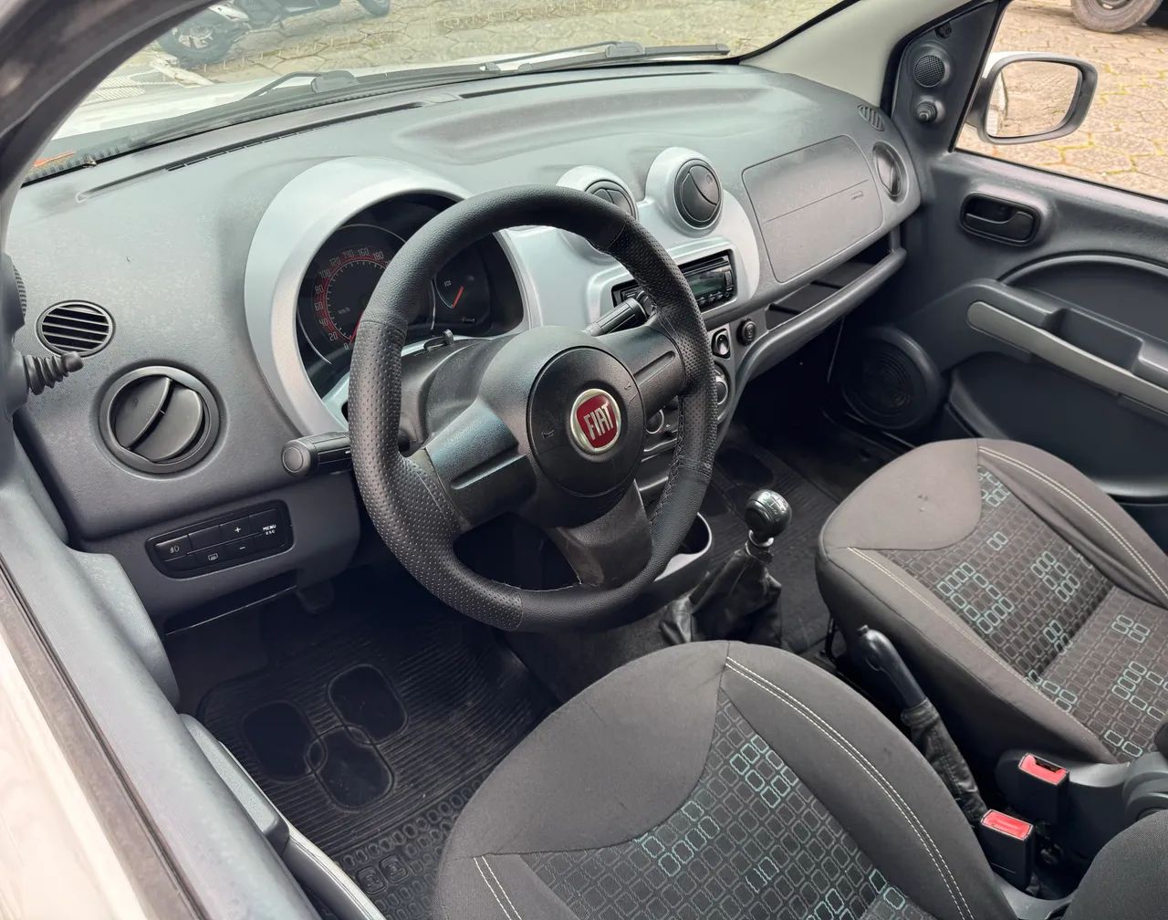 Fiat Uno ECONOMY 1.4 EVO Fire Flex 8V 4p, foto 10 de 17
