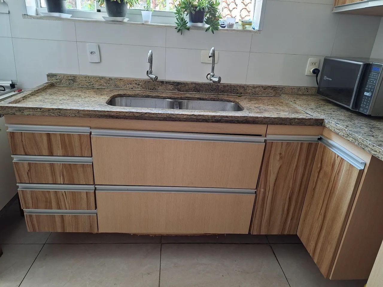 Bancada da cozinha com mármore 