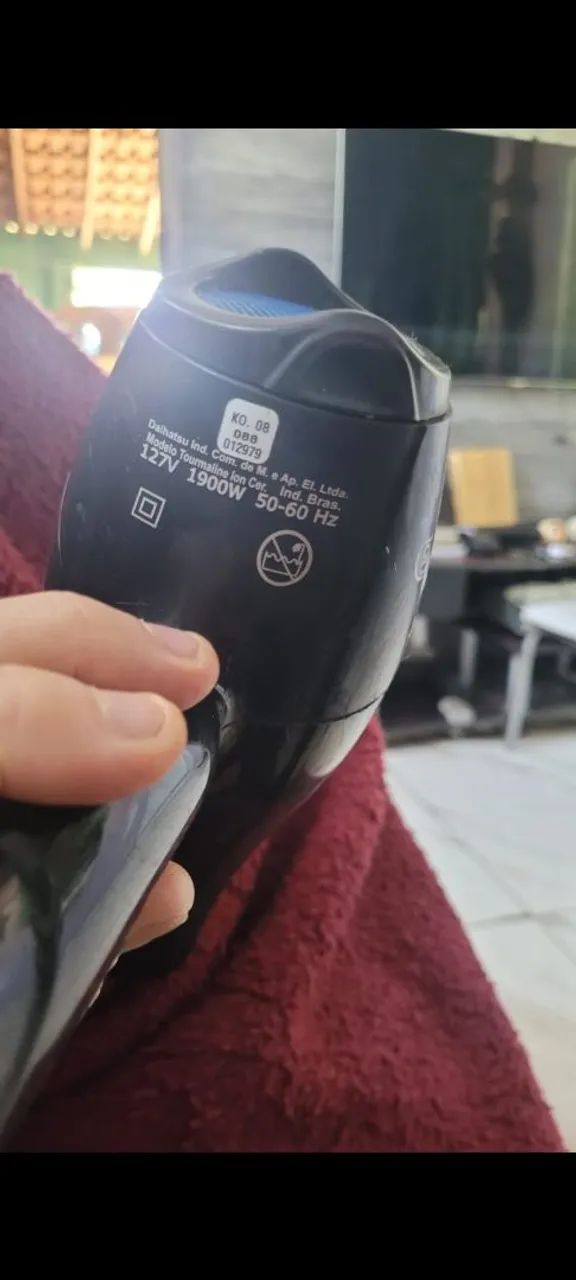 CADEIRA De CABELEIREIRO E UM SECADOR PROFISSIONAL  - Foto 2