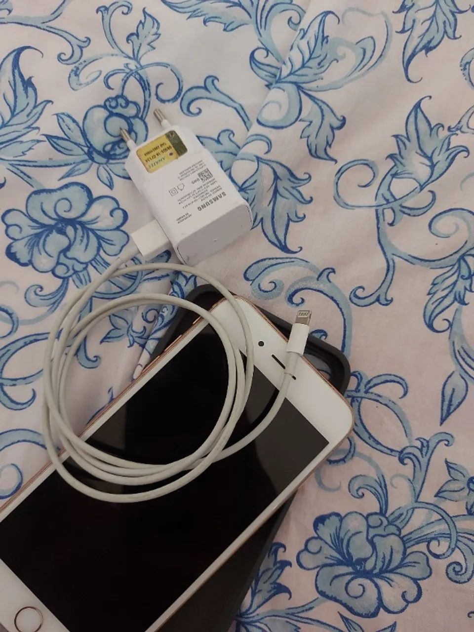Iphone 8plus 64gb