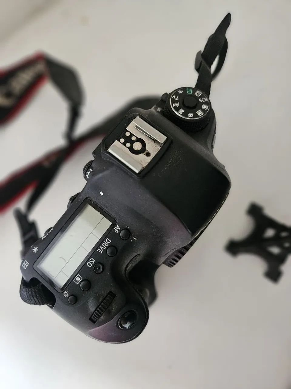 Vendo câmera Canon 6D - Foto 2