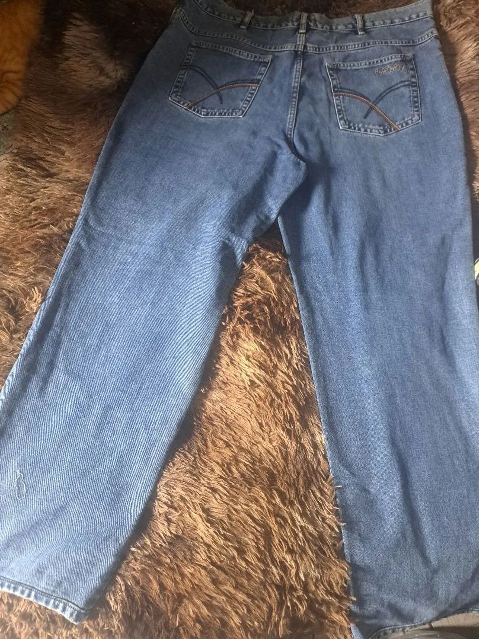 Calça de marcas novas lindas  - Foto 2