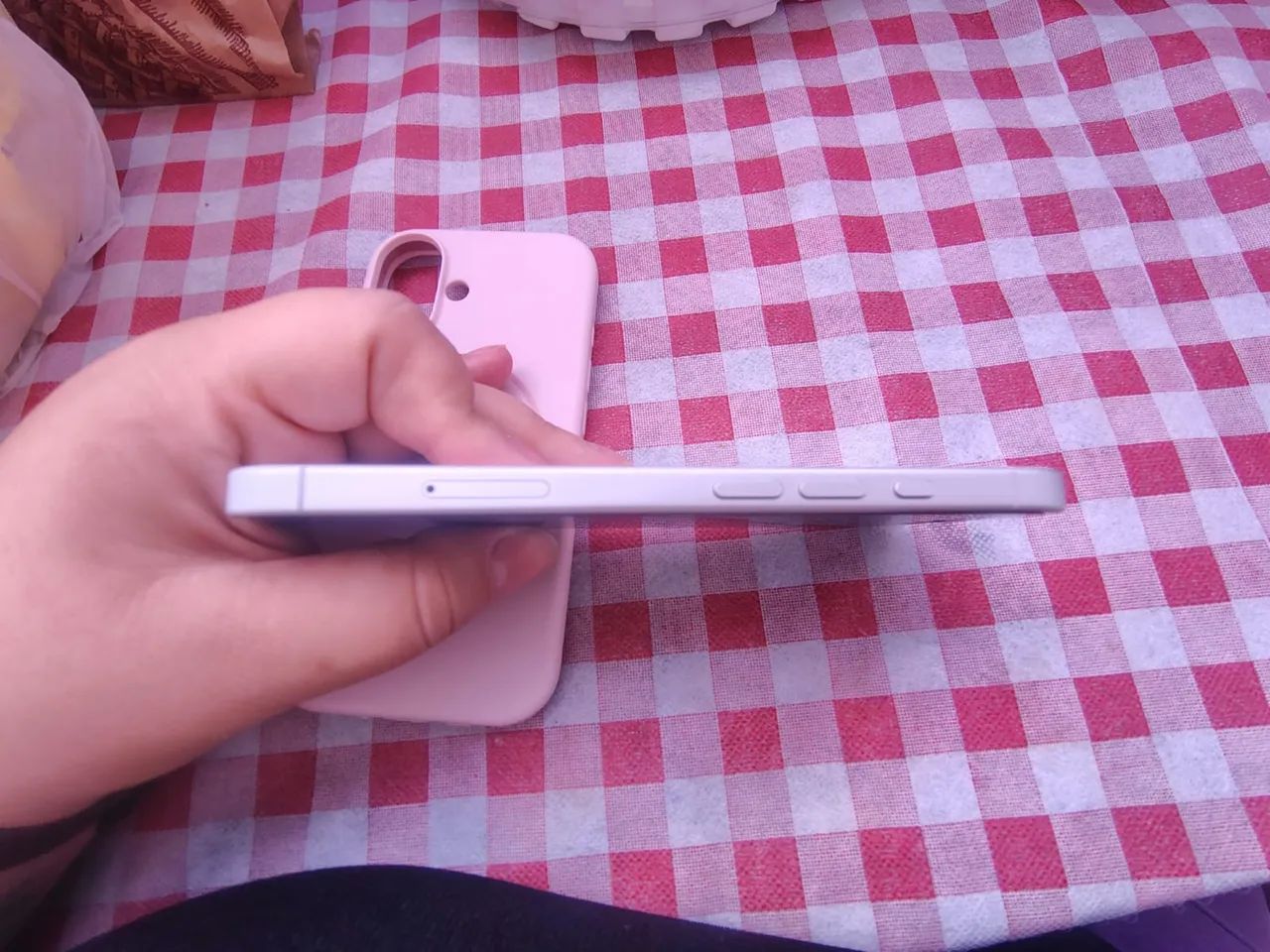 iPhone 16 , 256gb 95% de bateria  - Foto 3