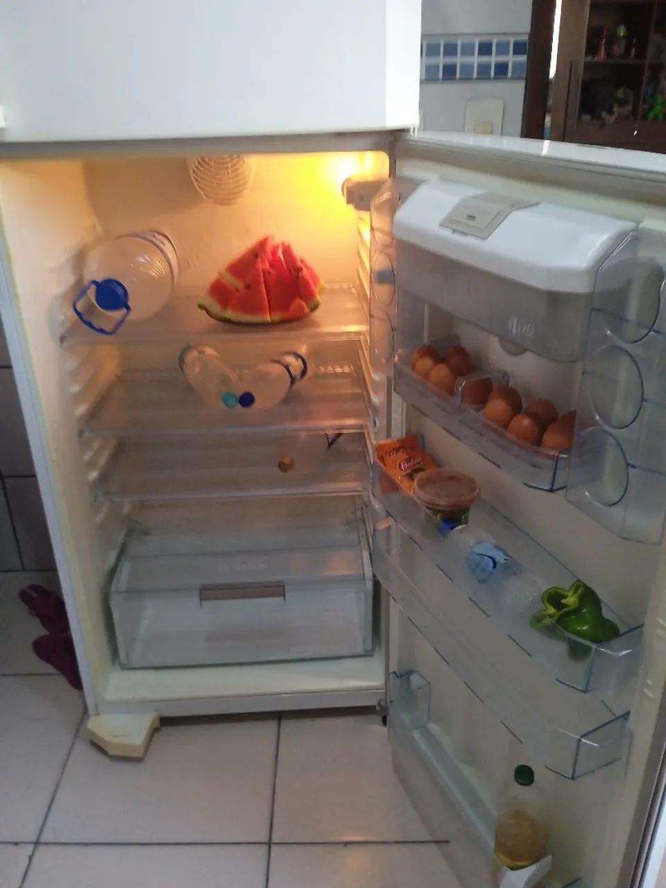 Geladeira Bosch degelo seco 440 litros gelando perfeitamente  - Foto 2