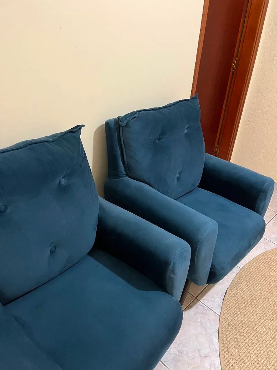 Vendo Kit poltronas semi novas  - Foto 5