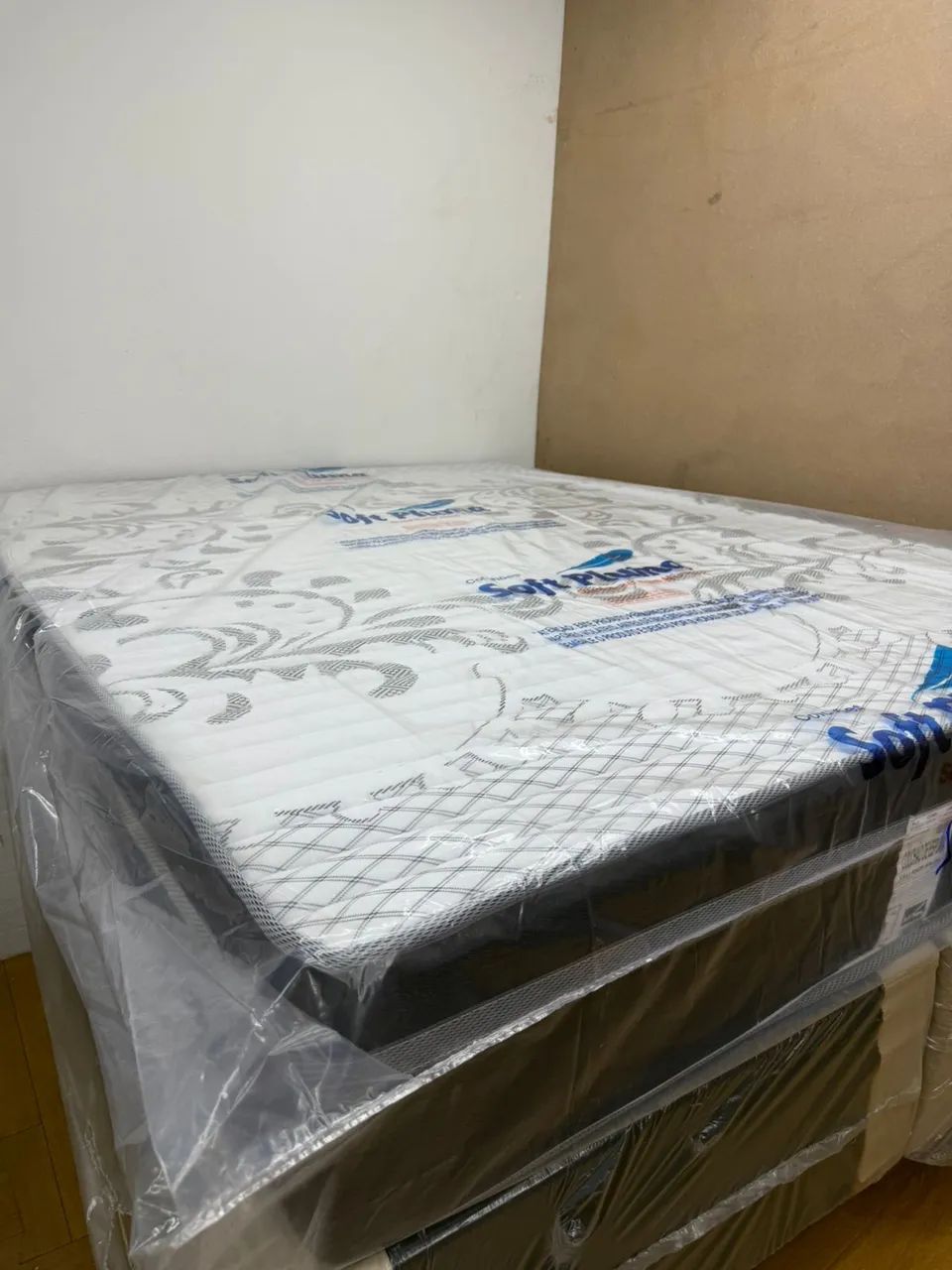 BASE + COLCHÃO QUEEN SOMENTE 1699,99 FRETE GRÁTIS 