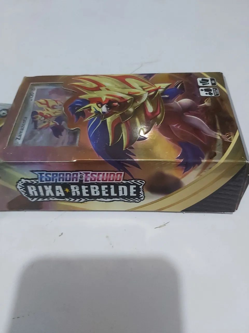 Baralho Pokemon zamazenta - Foto 3