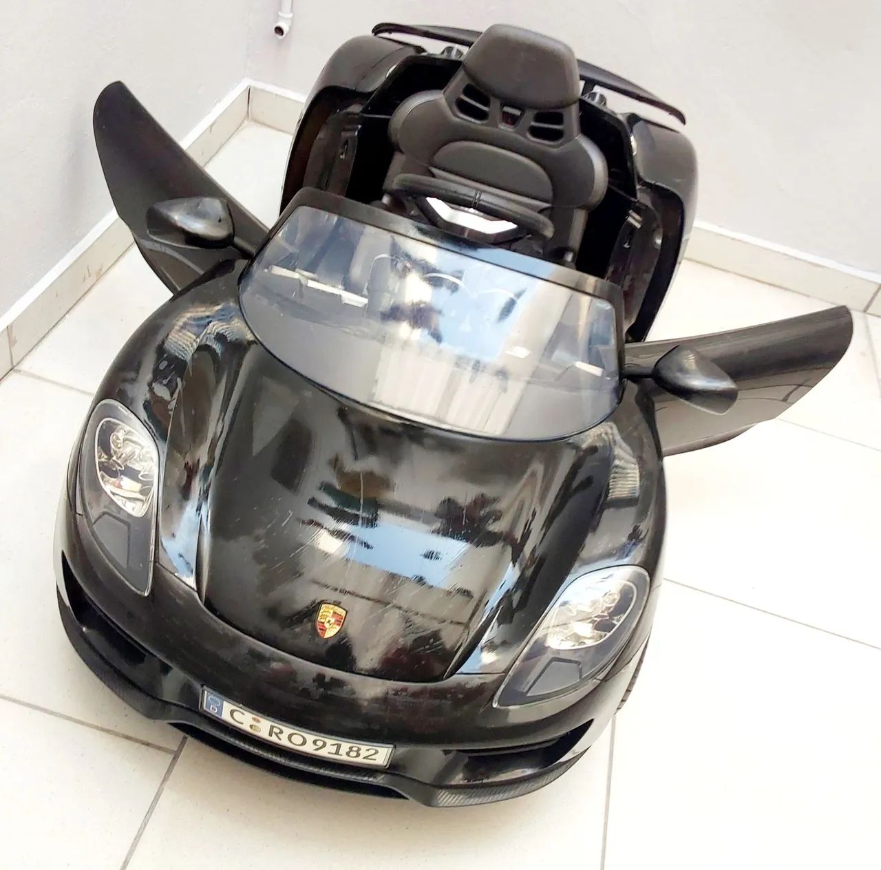 *CARRO PORSCHE 918 SPYDER  ELÉTRICO* INFANTIL - Foto 4