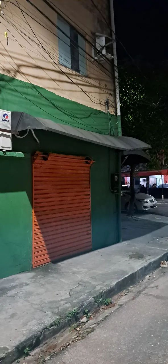 Prédio comercial completo com ponto e 3 apartamentos - Foto 2