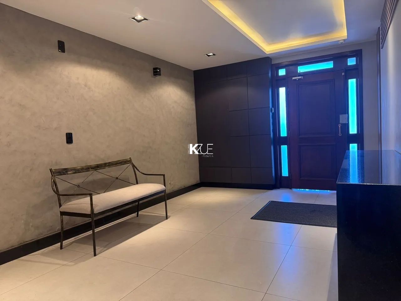 Apartamento bem localizado em coqueiros! Edifício de frente para o mar! - Foto 3