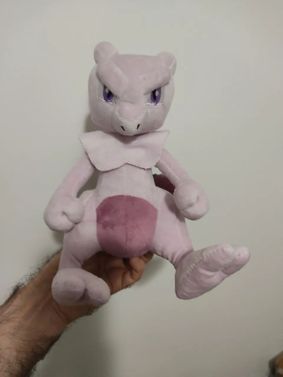 Pokémon Mewtwo de Pelúcia  - Foto 2