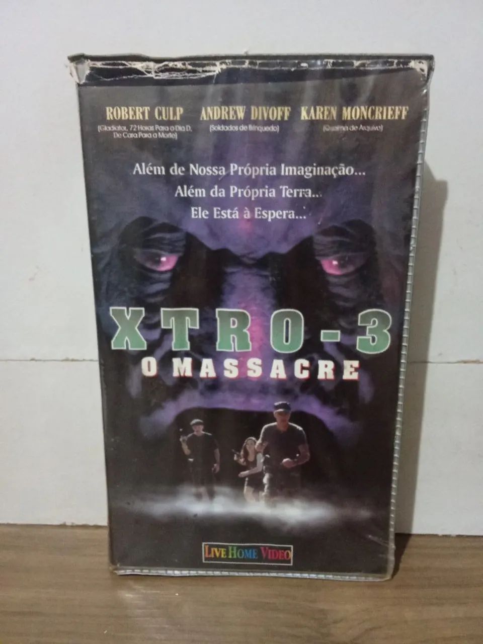 VHS filme XTRO- 3 O Massacre