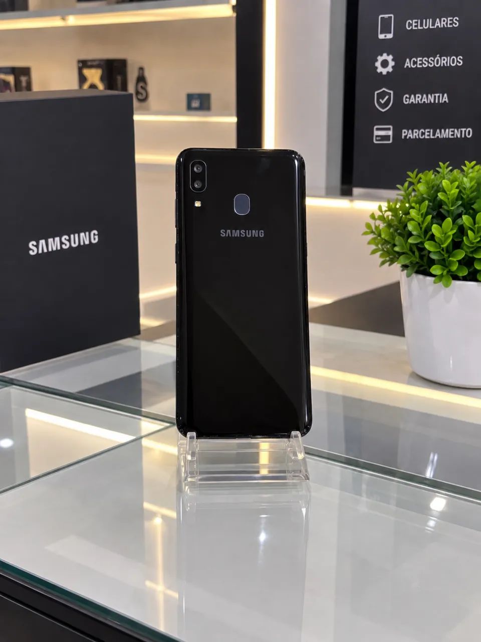 Samsung - Aparelho em bom estado