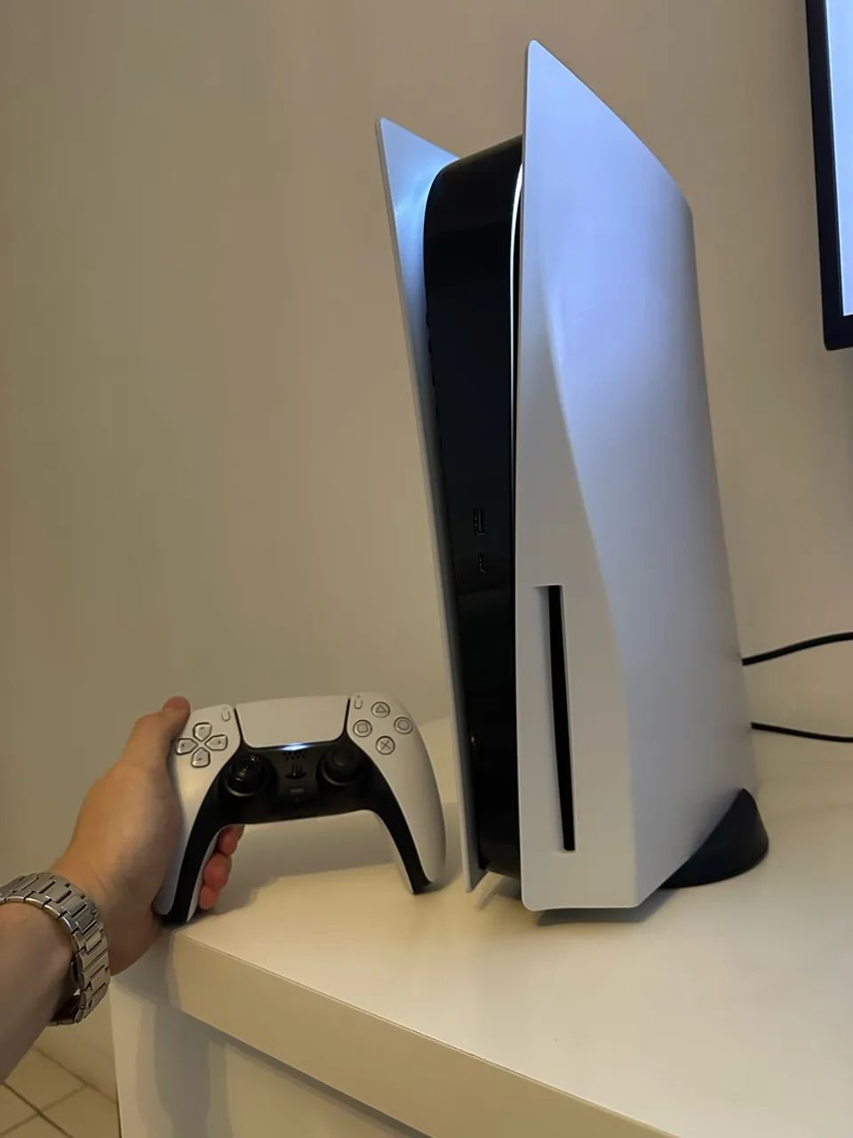 PlayStation 5 com leitor - Excelente estado - Foto 2