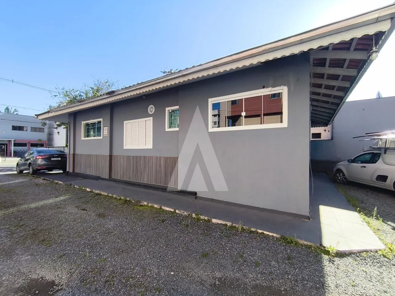CASA COMERCIAL NO CENTRO COM ESTACIONAMENTO - Foto 4