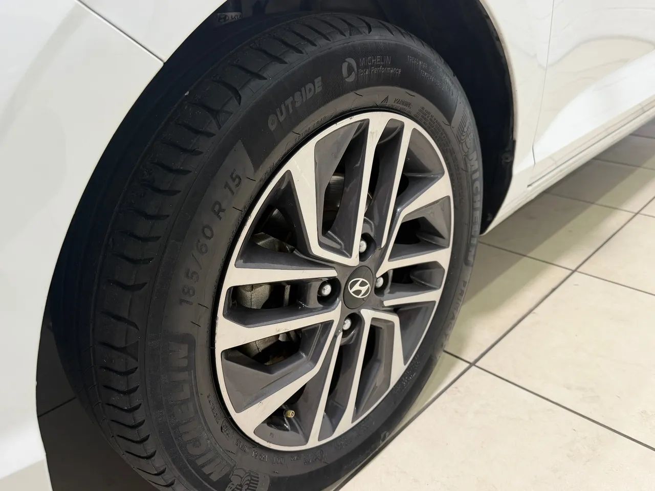 Hyundai HB20 Limited 1.0 Flex 12V Mec. 2024 - Foto 5