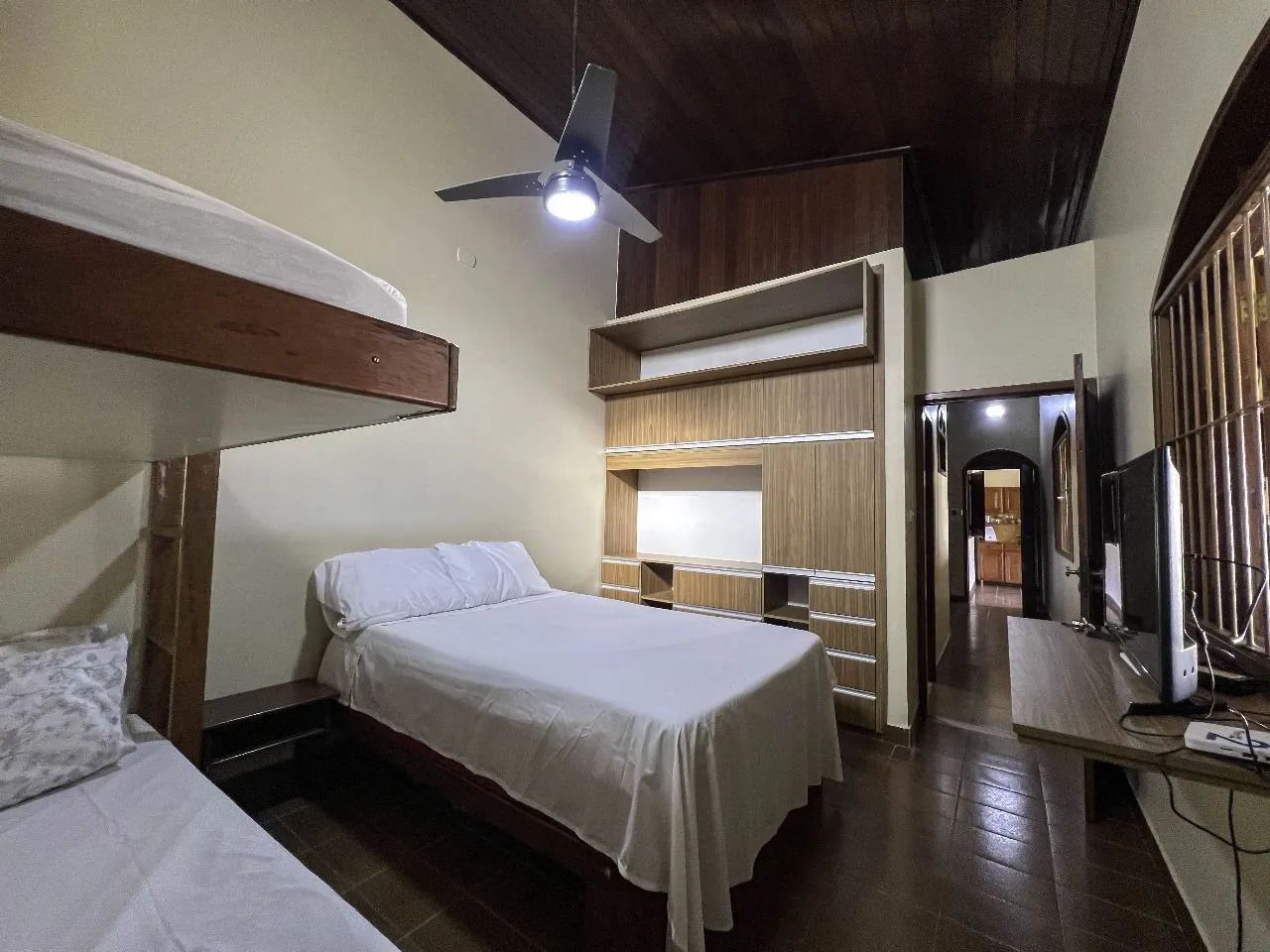 Aluguel temporada de casa 250m da praia de Guriri  - Foto 10